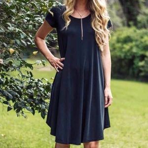 Comfy Made in USA dress with pockets Charcoal Black Short Sleeve Swing Dress🖤